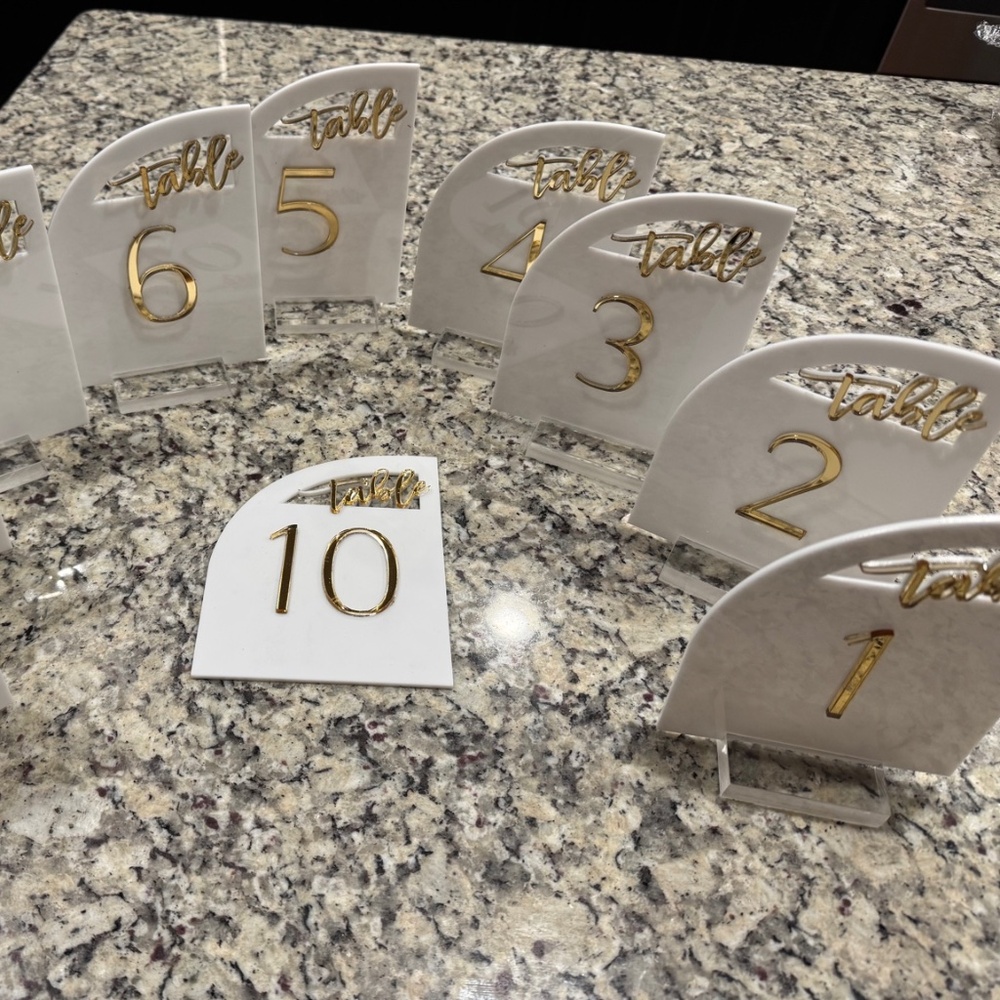 Modern Gold & White Acrylic Table Numbers | Wedding, Party, or Event Decor (1–10